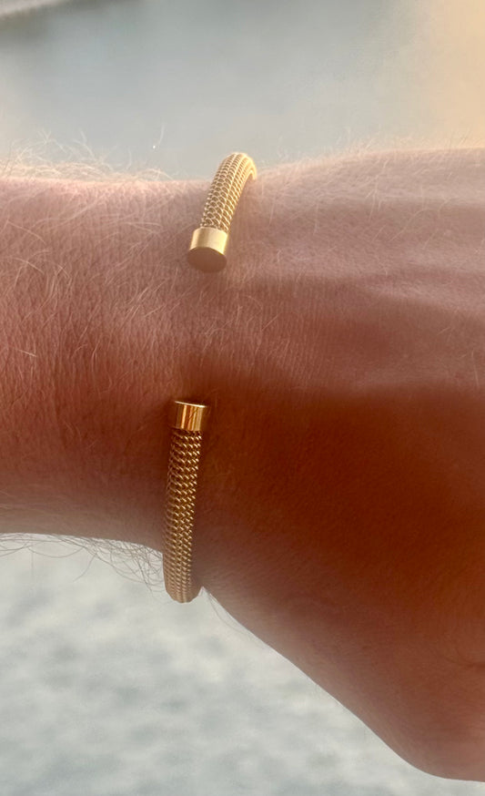 Mesh stainless steel gold plated bangle bracelet